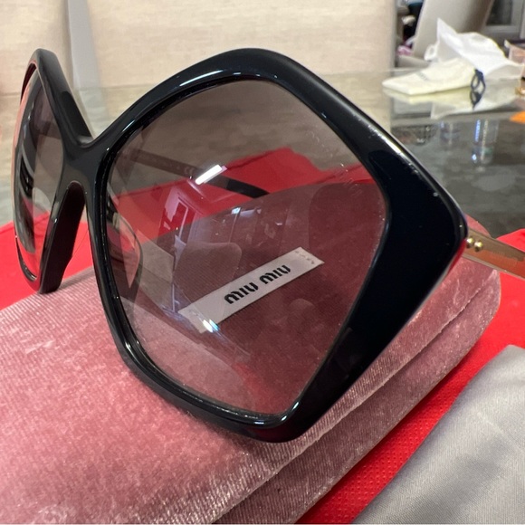 MIU MIU Pentagon SMU 11N 57014 1AB0A7 Black Gold / Grey Gradient Sunglasses Wmns - Picture 13 of 16
